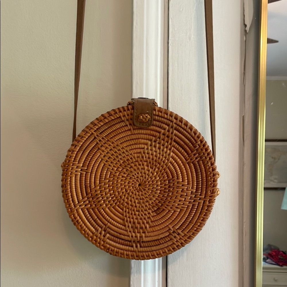 Round Woven Rattan Crossbody Bag
